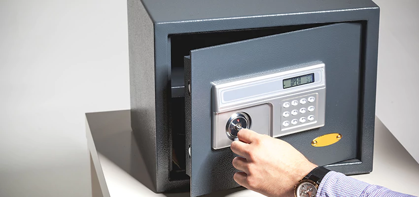 Jewelry Safe Unlocking Service in La Palma, California